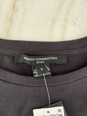 French Connection Black Long-Sleeve Crewneck Tee